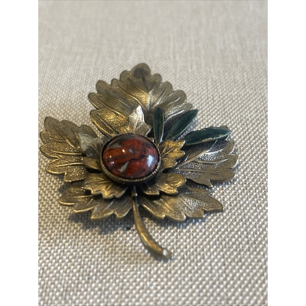 Vintage Cut Copper Leaf Brooch Red Jasper Cabochon Oak Pine Nature Pin Layered - Picture 4 of 7